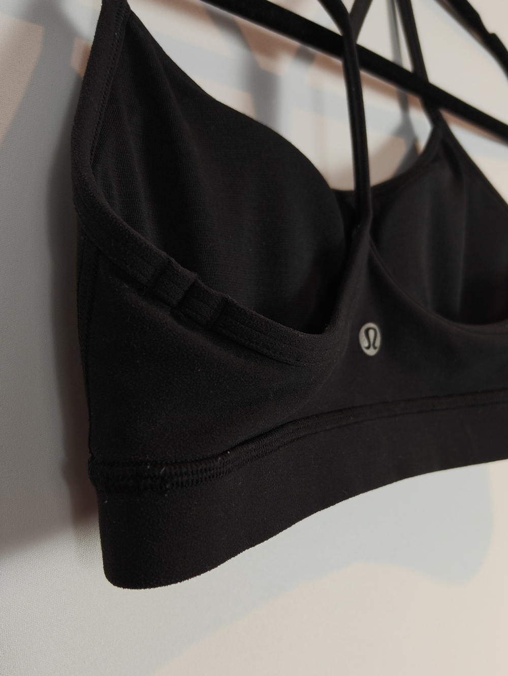 LULULEMON Flow Y Bra Nulu Light Support, B/C Cup in Black Size 4 - Picture 8 of 12